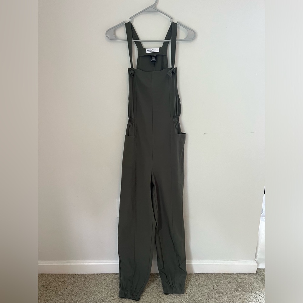 Olive Vanilla Star Overall Jumper